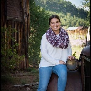 Meet your Posher, Bailee